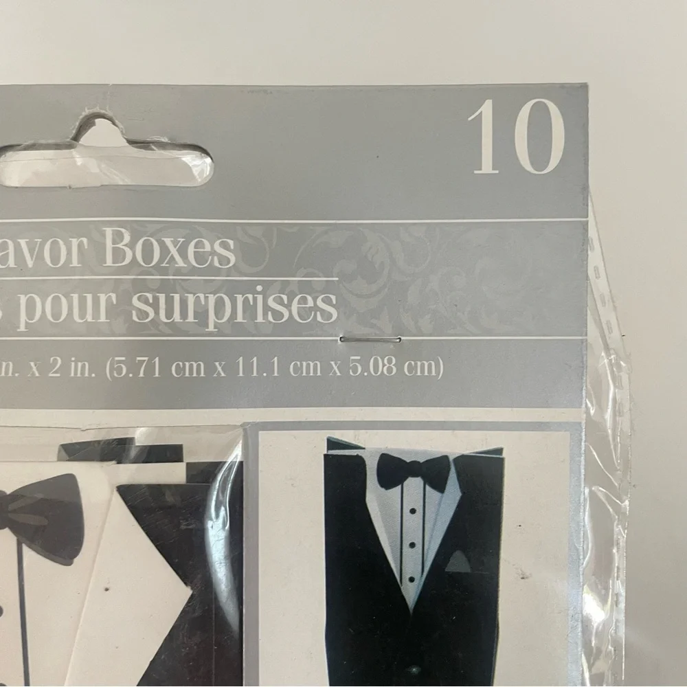26 Tuxedo Favor Gift Boxes NEW Black White Bachelor Wedding Party Groomsmen